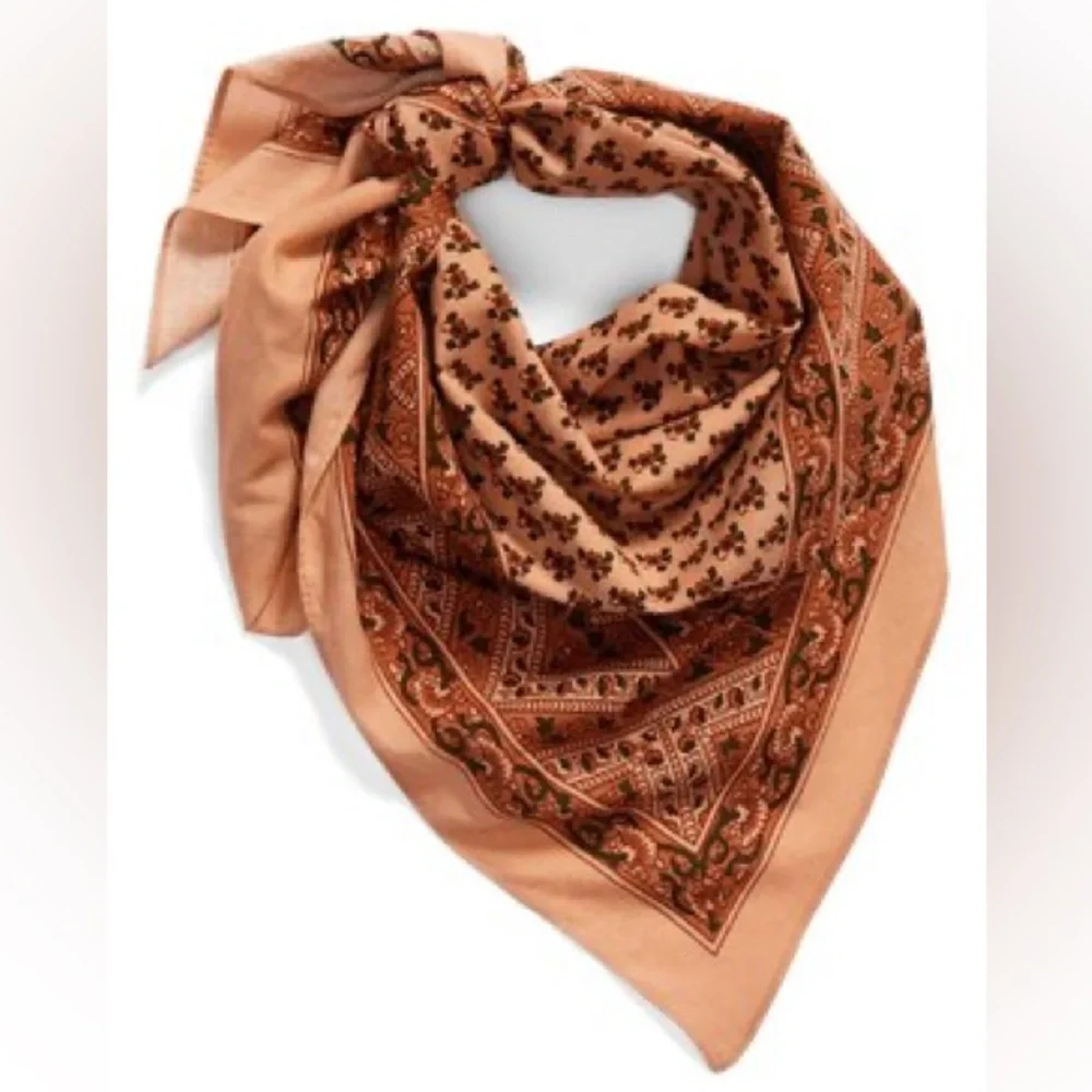 FREE PEOPLE Songbird Bandana Mauve Floral Motif Boho Square Scarf